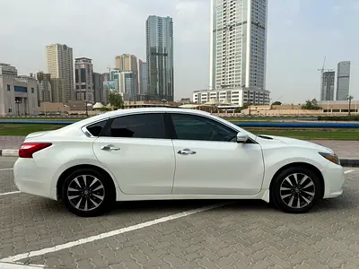 2016 Nissan ALTIMA — фото 14