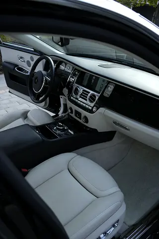 2017 ROLLS-ROYCE GHOST 照片 4