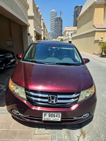 Well Maintained Honda Odyssey Touring 2015 | GCC Specs