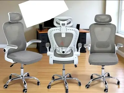 Set of 3 Grey Ergonomic Mesh Office Chairs with Headrests