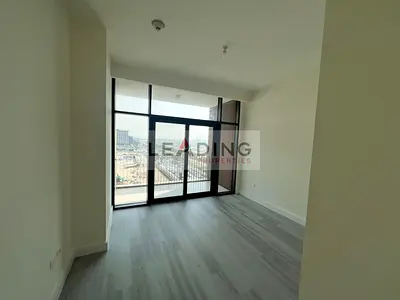 READY TO MOVE | PARK VIEW | WELL-MAINTAINED