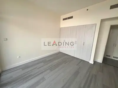 READY TO MOVE | PARK VIEW | WELL-MAINTAINED