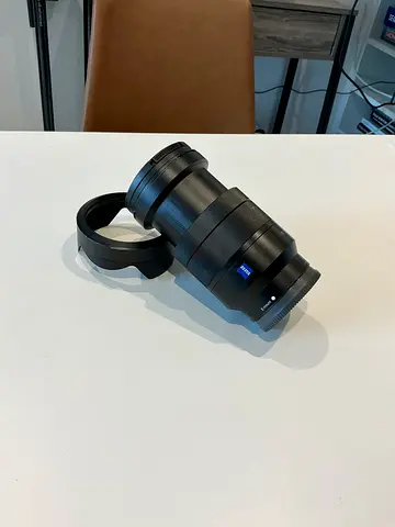 Sony lens 24 70 mm zeiss