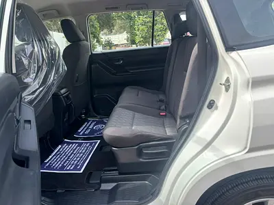 2024 Toyota INNOVA 照片 9