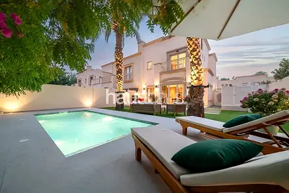 Fully Renovated | 4 Bed + Maids | Lake Backing