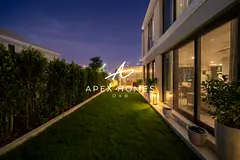 Vastu | Park Backing | None Intrusive Location