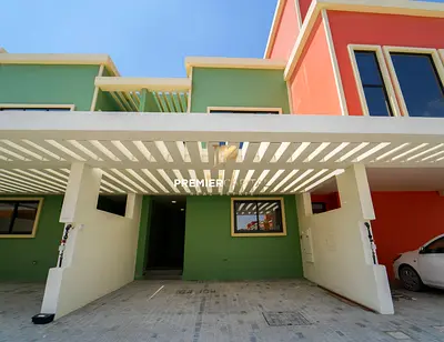 MIDDLE UNIT | NEW | SPACIOUS
