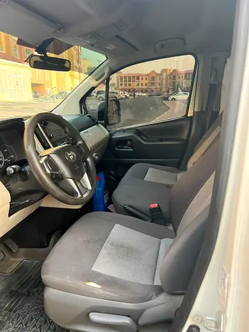 2021 Toyota HIACE 照片 9