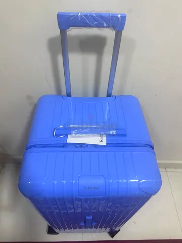 RIMOWA Gloss Polycarbonate Essential Trunk Plus