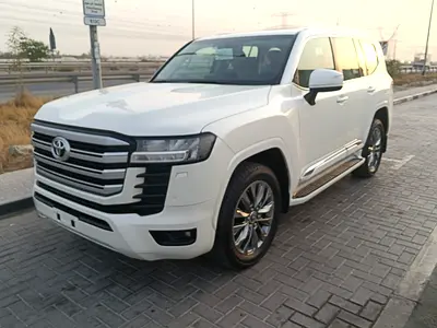 Brand New 2025 Toyota Land Cruiser VXR | GCC Specs | Luxury & Performance