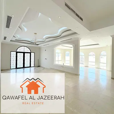 Luxury villa for rent in al mizhar ( 5bedroom + big hall + majlas + maid room )