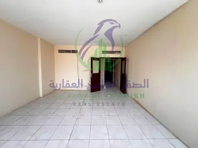 ثلاث غرف وصاله المجاز 1 اطلاله مفتوحه بلكونه مساحات واسعه 3 حمامات عقد عزاب صريح موقع مميز قريب من جميع الخدمات