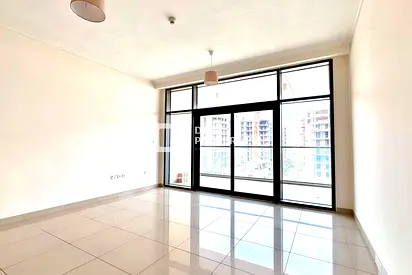 Stunning | Mulberry | Large Layout | Terrace