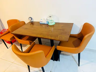 Dining Table with 4 Cushioned Chairs