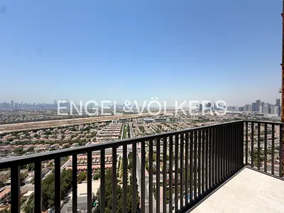 Marina Views | High Floor | Vacant on Transfer