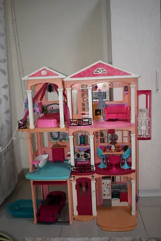 Three-Storey Dollhouse with Furniture and Toy Car - Good Condition