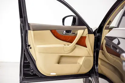 2015 Infiniti QX70 照片 8