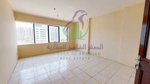 شقة 3 غرف وصالة للإيجار السنوي في المجاز 1 – الشارقة