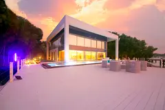 Luxury Overwater Paradise with beautiful Sea View & private pool