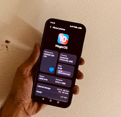 Honor 200 lite