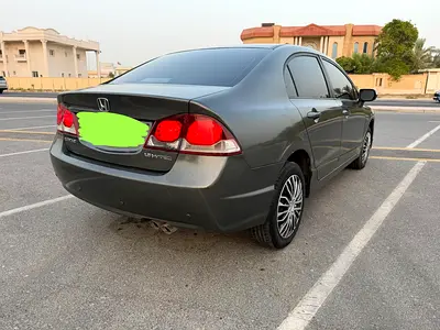 2010 Honda CIVIC — фото 7