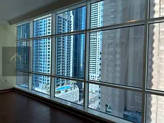 2BR Apartment | Dubai Marina | City View | Wooden Flooring