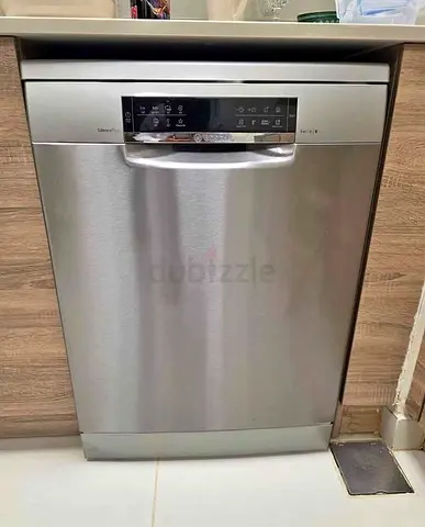 Bosch Series 6 WiFi Assist three Racks Dishwasher Excellent Condition