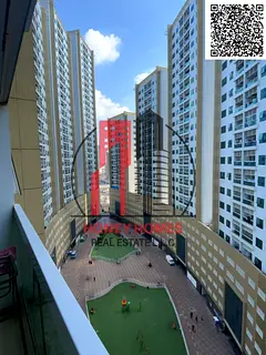 READY TO MOVE 3BHK WITH 1 COVERED PARKING SLOT IN PEARL TOWERS , 50K WITH 4 CHEQUES