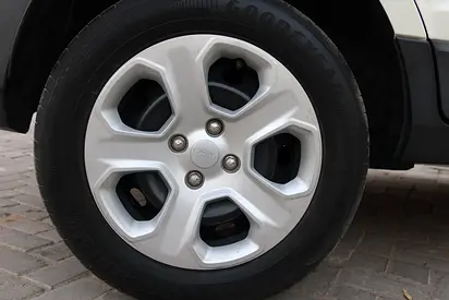 صورة 13 لـ 2019 FORD ECOSPORT