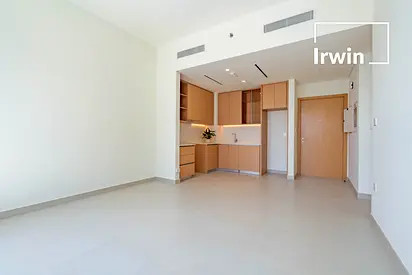 Close to Mall | Brand New | Vacant Now