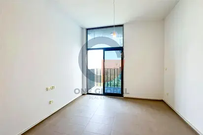 Spacious | Community View | Ellington Quality