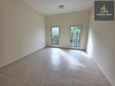 Spacious 2 bedroom with Balcony