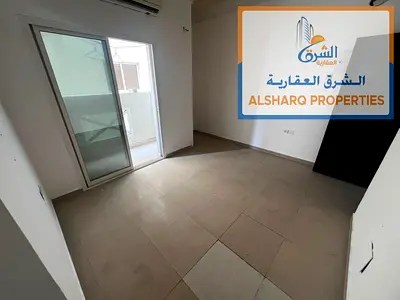 غرفة وصالة – الراشدية شارع المينا – بلكونة إطلالة مفتوحة + تكييف سبليت