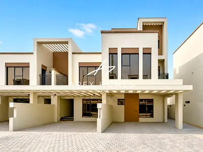 SEMI-SINGLE ROW | PRIME LOCATION | NEAR LAGOON