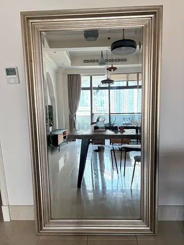 Large Full-Length Mirror with Elegant Gold/Champagne Wooden Frame