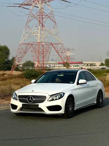 Stunning Mercedes-Benz C 300 AMG 2015 - GCC Specs - Excellent Condition