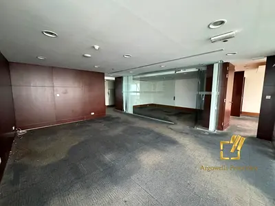 PRIME LOCATION | CHILLER FREE | NEAR TO METRO