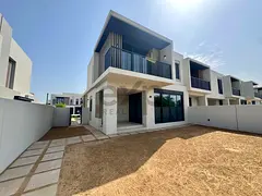 Single Row I Corner I Vastu I Near Swimming Pool