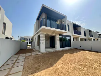 Single Row I Corner I Vastu I Near Swimming Pool