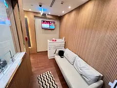 Office room for sale in new gold souk hind plza 6A