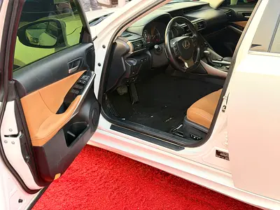 2018 Lexus ES-SERIES 缩略图 8