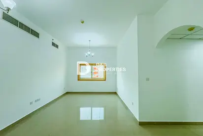 Spacious 2BR | Mid-High Floor | Freehold