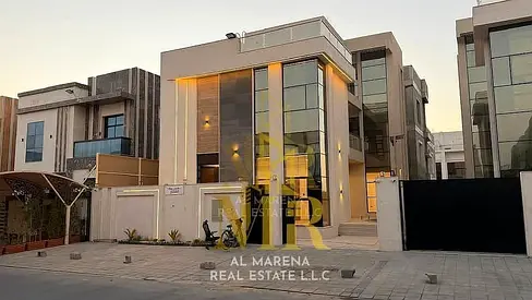 **🏡 فيلا فاخرة بمسبح خاص وطابقين وروف للبيع في الياسمين – عجمان!**  *تصميم عصري | موقع استراتيجي قريب من المدارس والخدمات | تملك حر 100% لجميع الجن