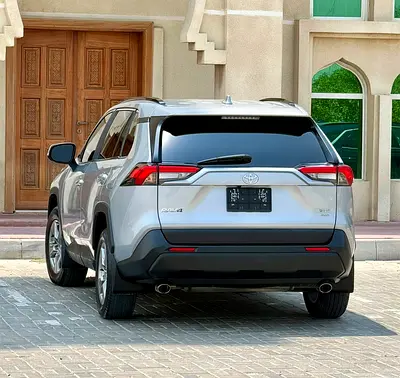 2024 Toyota RAV 4 — фото 10