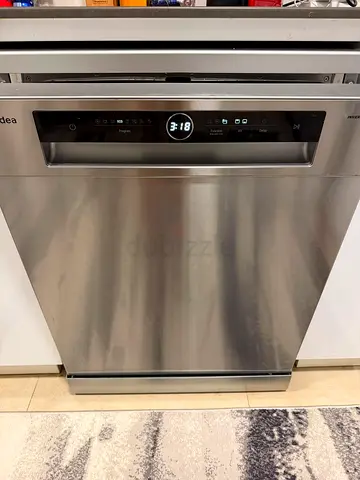 Stainless Steel Dishwasher - Good Working Condition