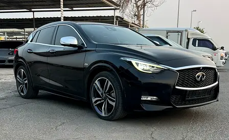 Infiniti Q30 Sport Tech 2017 | Korean Specs | Excellent Condition