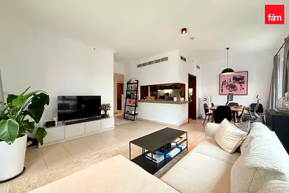 VACANT SOON | SPACIOUS 1 BED | MINT CONDITION