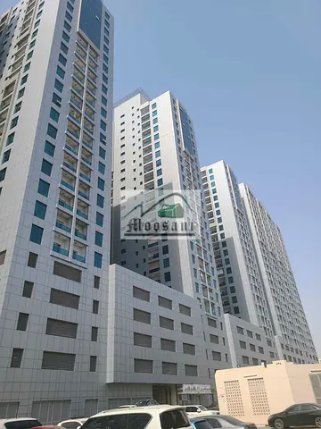 BIG Size 2 BHK With Parking and 2 Balcony With Separate Hall Available for Rent in AED 38,000/- in