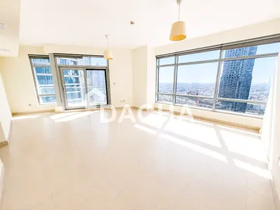 The Lofts | Downtown | Spacious | Vacant