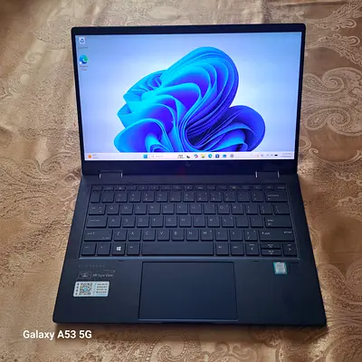 HP Elite Dragonfly G1 2-in-1 Touchscreen Laptop